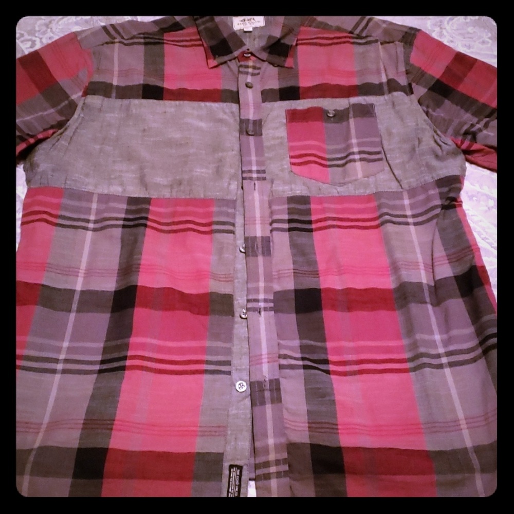 Ecko Unltd. Short Sleeve Button Down